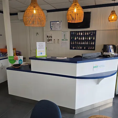 Fasthotel Poitiers Futuroscope Hotel *