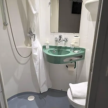 Hotel Brit Essentiel Poitiers Gare Du Futuroscope *