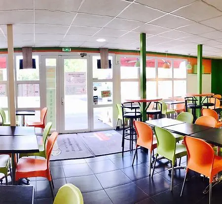 Hotell Brit Essentiel Poitiers Gare Du Futuroscope