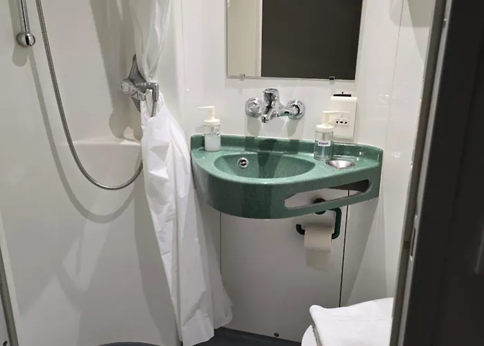 Brit Essentiel Poitiers Gare Du Futuroscope Hotel