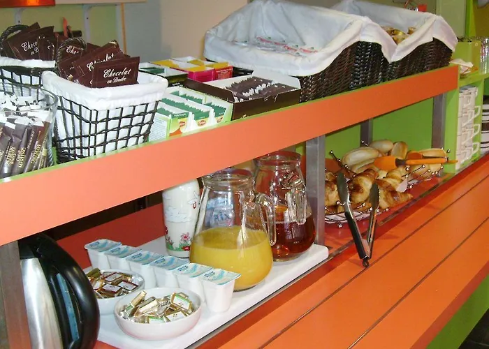 Hotel Brit Essentiel Poitiers Gare Du Futuroscope *