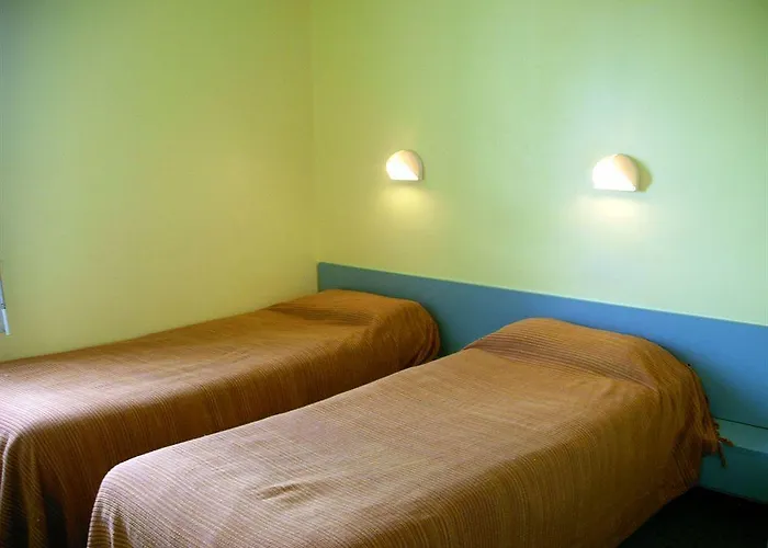 Brit Essentiel Poitiers Gare Du Futuroscope Jaunay-Clan