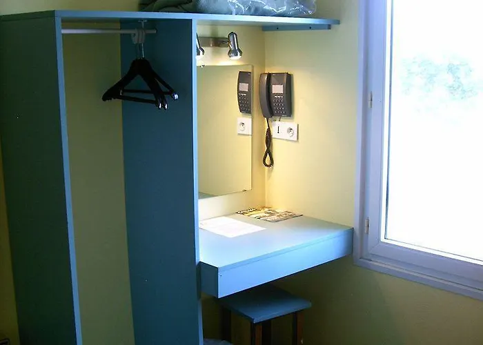 Hotel Brit Essentiel Poitiers Gare Du Futuroscope