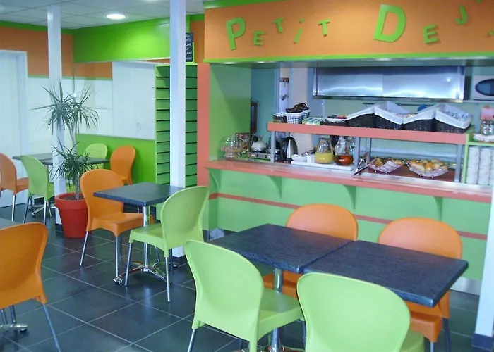 Brit Essentiel Poitiers Gare Du Futuroscope Jaunay-Clan