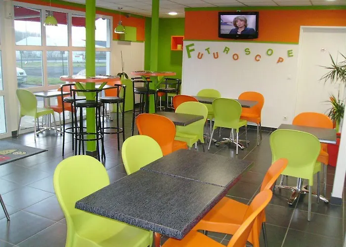 Brit Essentiel Poitiers Gare Du Futuroscope